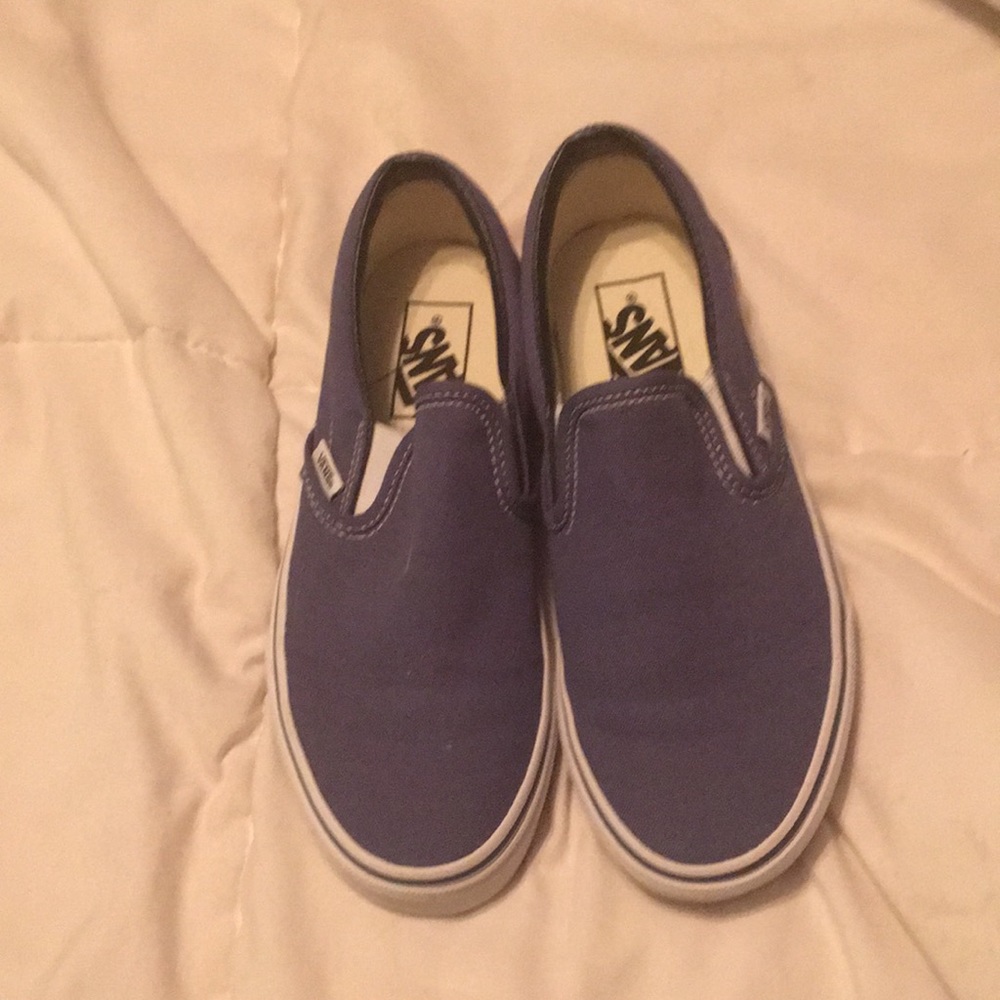 Vans navy blue slip on sneakers